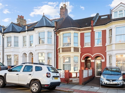 Elm Park Road, Finchley, London, N3 2 bedroom flat/apartment in Finchley