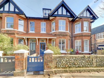 End terrace house for sale in Warwick Gardens, Worthing BN11