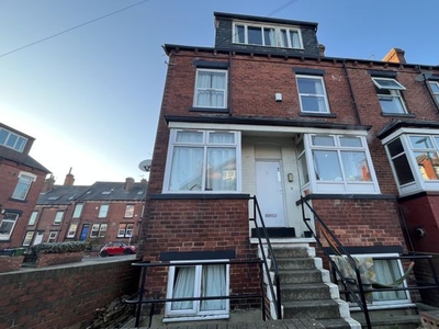 End terrace house to rent in Beechwood Place, Leeds, West Yorkshire LS4