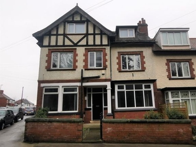End terrace house to rent in Rokeby Gardens, Leeds LS6