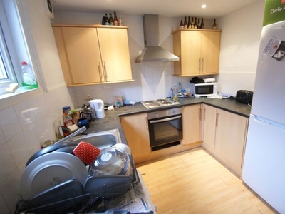 End terrace house to rent in Royal Park Road, Hyde Park, Leeds LS6