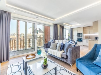 Flat for sale in 190 The Strand, Temple House WC2R