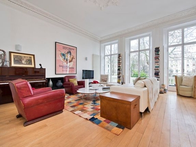 Flat for sale in Cleveland Square, Bayswater, London, UK W2
