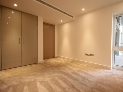 Flat for sale in Faulkner House, Fulham Reach W6