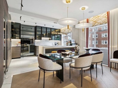 Flat for sale in Kingston House North, Princes Gate, Knightsbridge SW7