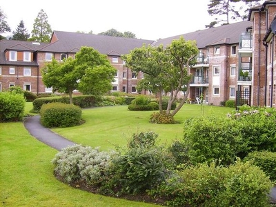 Flat for sale in Mumbles Bay Court, Swansea SA3