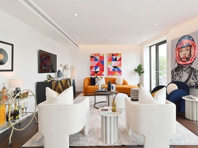 Flat for sale in Old Church Street, London SW3