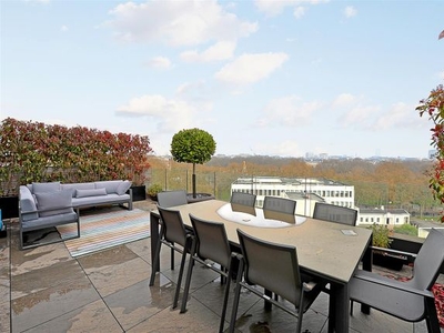 Flat for sale in Penthouse, 24 Buckingham Gate, Westminster SW1E