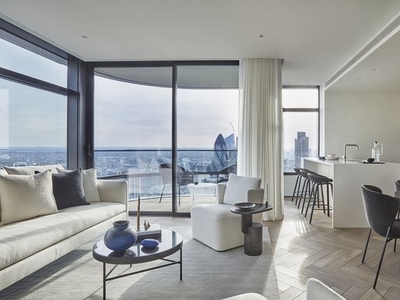 Flat for sale in Principal Tower, London EC2A