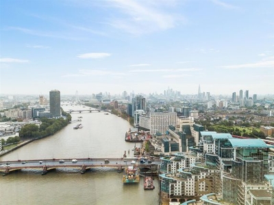 Flat for sale in St. George Wharf, London SW8