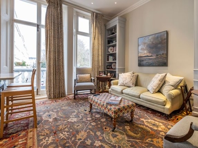 Flat for sale in Warwick Square, London SW1V