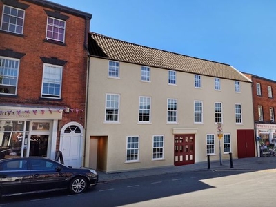 Flat to rent in Apartment 18, Chapelgate House, Retford DN22