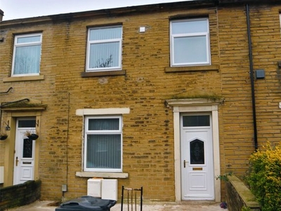 Flat to rent in Bradford Road, Fartown, Huddersfield HD1
