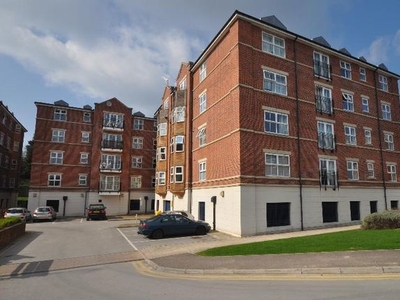 Flat to rent in Eller House, Carisbrooke Road, Far Headingley, Leeds LS16