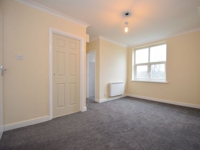 Flat to rent in Oakly Road, Redditch, Worcestershire B97