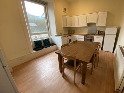 Flat to rent in Smith's Place, Edinburgh EH6