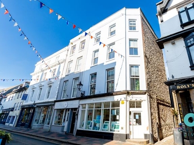 Flat to rent in Southside Street, Plymouth PL1