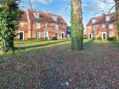 Kevill Davis Drive, Little Plumstead, Norwich, Norfolk, NR13 3 bedroom house in Little Plumstead