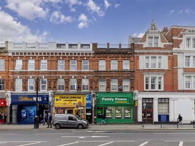 Property for sale in Cricklewood Broadway, London NW2