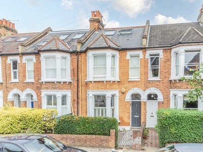 Property for sale in Laitwood Road, London SW12