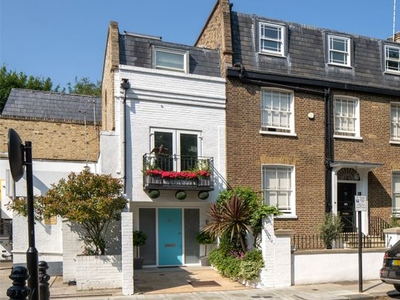 End terrace house for sale in The Studio, 1C Clareville Grove SW7