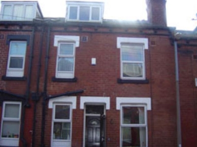 Property to rent in Harold View, Hyde Park, Leeds LS6