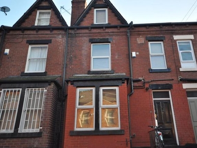 Property to rent in Pearson Grove, Hyde Park, Leeds LS6