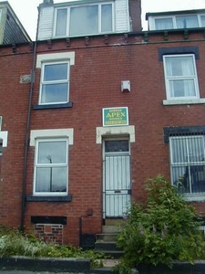 Property to rent in Spring Grove Walk, Hyde Park, Leeds LS6