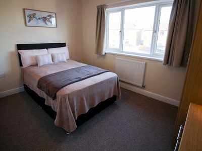 Room to rent in Grange Lane, Maltby S66