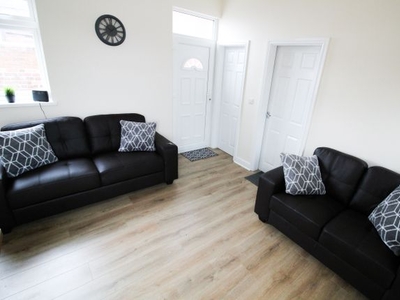 Room to rent in Lorne Road, Thurnscoe S63