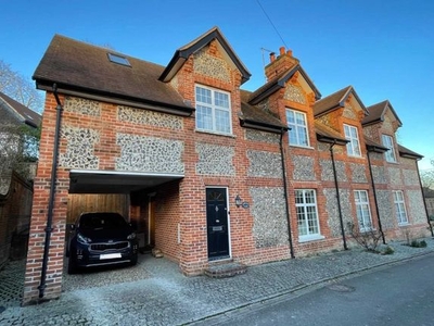 Semi-detached house for sale in Henley Road, Marlow - No Upper Chain SL7