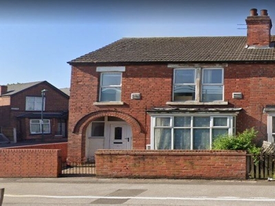 Semi-detached house to rent in Clifton Boulevard, Nottingham NG7