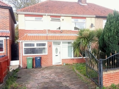 Semi-detached house to rent in Elsdon Gardens, Dunston, Gateshead NE11