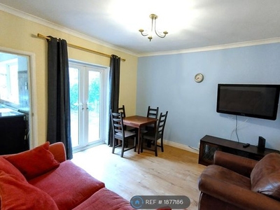 Semi-detached house to rent in Mona Street, Beeston, Nottingham NG9