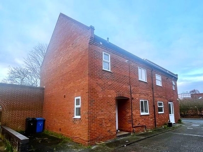 Semi-detached house to rent in Taleworth Close, Norwich NR5