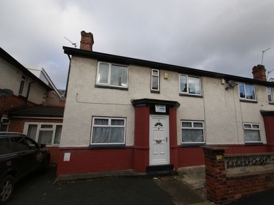 Semi-detached house to rent in Walmsley Road, Hyde Park, Leeds LS6