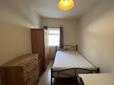 Shared accommodation to rent in Grafton Street, Hull HU5