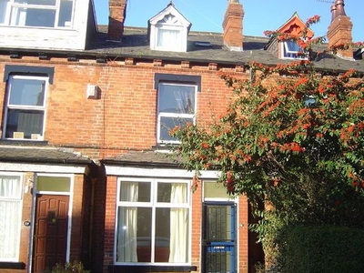 Shared accommodation to rent in Royal Park Avenue, Hyde Park, Leeds LS6