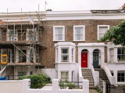 Terraced house for sale in Choumert Road, Peckham Rye SE15