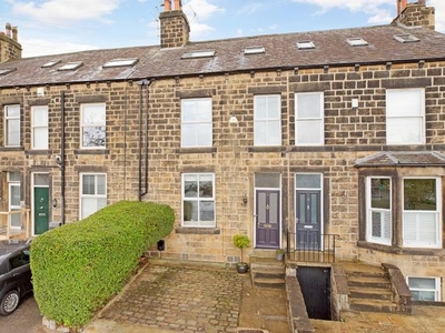Terraced house for sale in Clifton Terrace, Ilkley LS29