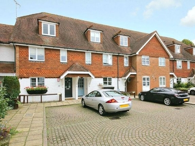 Terraced house for sale in Common Lane, Radlett, Hertfordshire WD7