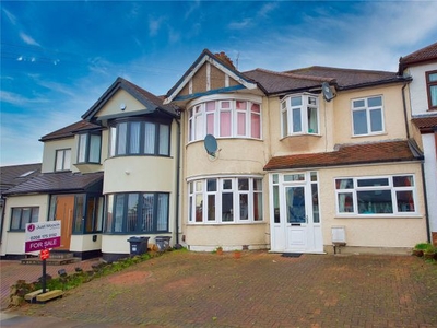 Terraced house for sale in Falmouth Gardens, Redbridge, Essex IG4