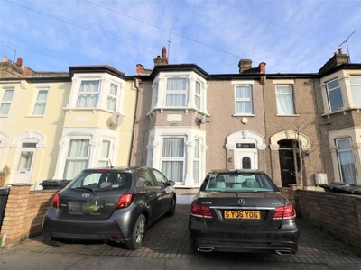 Terraced house for sale in Wanstead Park Road, Ilford, Essex IG1