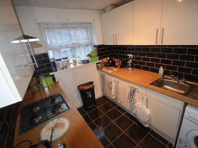 Terraced house to rent in Ashville Road, Leeds LS6