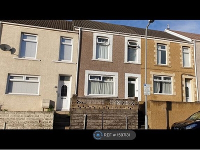 Terraced house to rent in Baglan Street, Swansea SA1