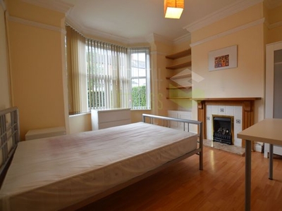 Terraced house to rent in Briton Street, West End LE3