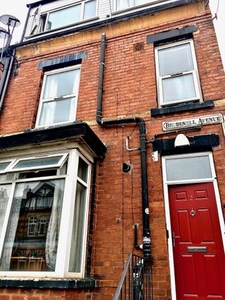 Terraced house to rent in Brudenell Avenue, Leeds LS6