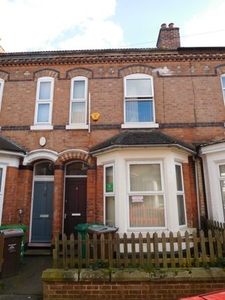 Terraced house to rent in Forest Grove, Nottingham NG1