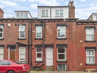 Terraced house to rent in Harold Road, Hyde Park, Leeds LS6