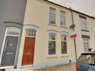 Terraced house to rent in Harold Road, Southsea PO4
